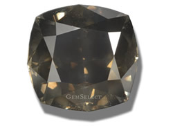 GemSelectのコニャックダイヤモンド