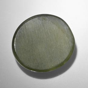 9.44カラットの天然グリーンActinolite Cat's Eye（14.4×13.1 mm・オーバルカット）