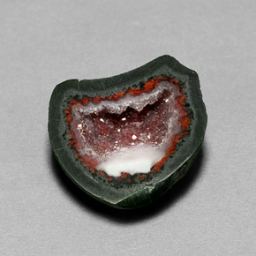 6.91カラットの天然マルチカラーアゲートジオード（15.1×14.1 mm・ファンシーシェイプ）
