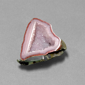 7.69カラットの天然マルチカラーアゲートジオード（16.8×15.2 mm・ファンシーシェイプ）