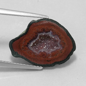 7.69カラットの天然マルチカラーアゲートジオード（18.4×13.3 mm・ファンシーシェイプ）