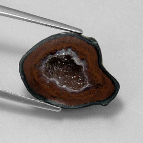 9.85カラットの天然マルチカラー瑪瑙ジオード、ファンシーシェイプ、オペーク