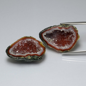 カラットの天然マルチカラーアゲートジオード（27.2×18.7 mm・ファンシーシェイプ）