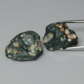 カラットの天然マルチカラーアゲートジオード（22.6×21.3 mm・ファンシーシェイプ）