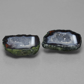 32.12カラットの天然マルチカラーアゲートジオード（22.2×16.8 mm・ファンシーシェイプ）