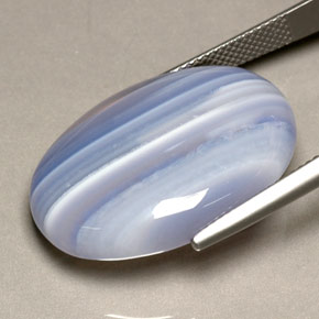 27.08カラットの天然マルチカラーアゲート（26.4×19.9 mm・透明）