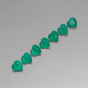 カラットの天然グリーンアゲート（4.2×4.2 mm・透明）