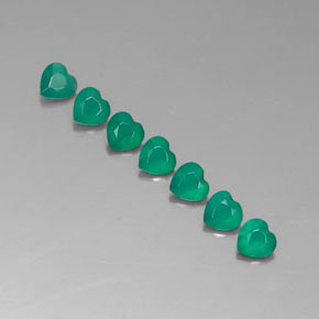 カラットの天然グリーンアゲート（4.2×4.2 mm・透明）