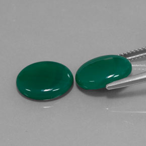 カラットの天然グリーンアゲート（12.1×10.1 mm・透明）