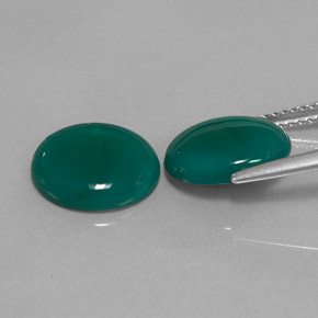 カラットの天然グリーンアゲート（11.1×9.1 mm・透明）