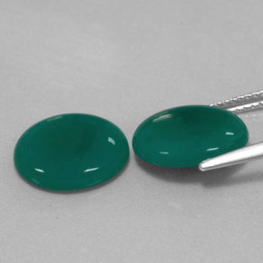 カラットの天然グリーンアゲート（12.1×10.1 mm・透明）
