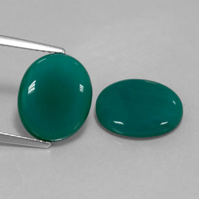 カラットの天然グリーンアゲート（12×10 mm・透明）