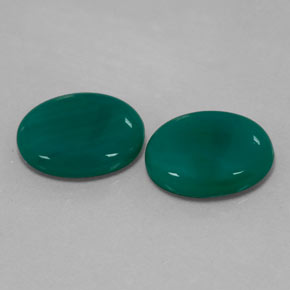 カラットの天然グリーンアゲート（12×10 mm・透明）