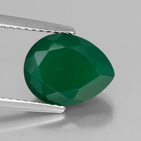 2.57カラットの天然グリーンアゲート（10.2×8.1 mm・透明）