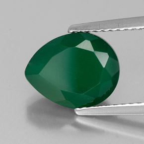 2.57カラットの天然グリーンアゲート（10.2×8.1 mm・透明）