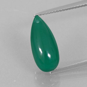 5.34カラットの天然グリーンアゲート（16.2×7.2 mm・透明）