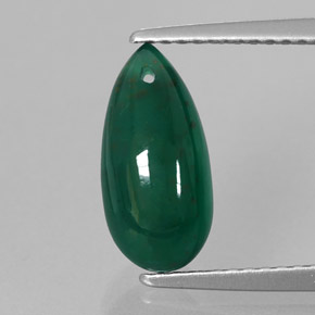 2.85カラットの天然グリーンアゲート（12.3×5.9 mm・透明）