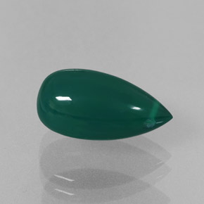 3.93カラットの天然グリーンアゲート（13.3×6.9 mm・透明）
