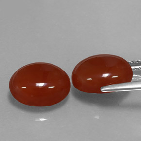 カラットの天然赤みがかった茶アゲート（10.9×8.9 mm・透明）