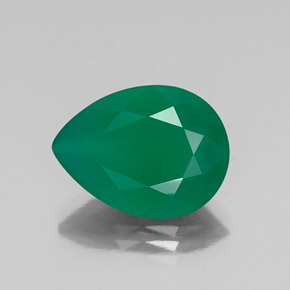 6.50カラットの天然グリーンアゲート（16×12 mm・透明）