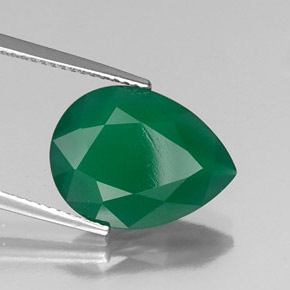 5.43カラットの天然グリーンアゲート（16×12.1 mm・透明）