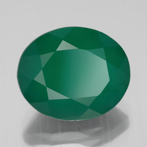 4.42カラットの天然グリーンアゲート（12.1×10 mm・透明）