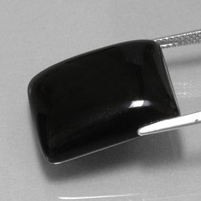 23.85カラットの天然黒アゲート（20.1×17.2 mm・バゲット）