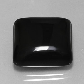 21.98カラットの天然黒アゲート（18.2×17.6 mm・四角）