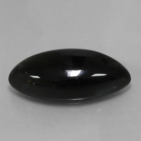 20.63カラットの天然黒アゲート（26.9×13.2 mm・マーキス）