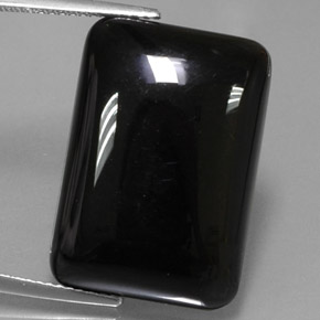 22.39カラットの天然黒アゲート（22.3×15.5 mm・バゲット）