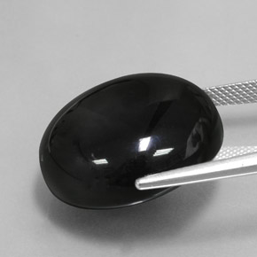 36.81カラットの天然黒アゲート（21.89 mm・ラウンドカット）