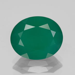 3.97カラットの天然グリーンアゲート（12.2×10.1 mm・透明）