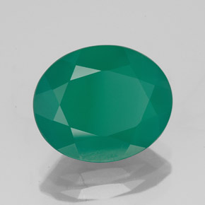 3.96カラットの天然グリーンアゲート（12.1×10 mm・透明）
