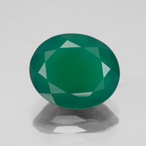 4.13カラットの天然グリーンアゲート（12.1×10 mm・透明）