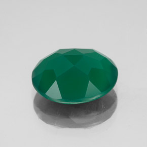 4.13カラットの天然グリーンアゲート（12.1×10 mm・透明）