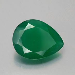 5.67カラットの天然グリーンアゲート（15.6×12 mm・透明）
