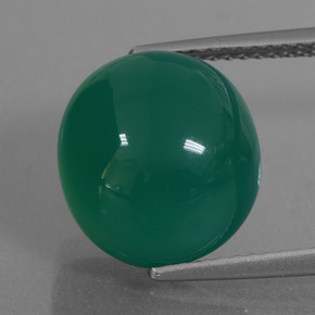 8.33カラットの天然グリーンアゲート（12.3×11.3 mm・オーバルカット）
