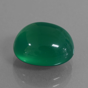 6.52カラットの天然グリーンアゲート（12.3×10.5 mm・オーバルカット）