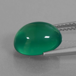 3.62カラットの天然グリーンアゲート（10.8×8.4 mm・オーバルカット）