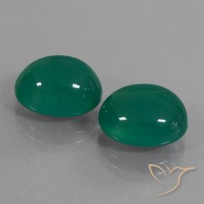 Shop natural 13.31ct ミディアムグリーン 瑪瑙 gems, 楕円形, from インド at GemSelect. In stock, global shipping!