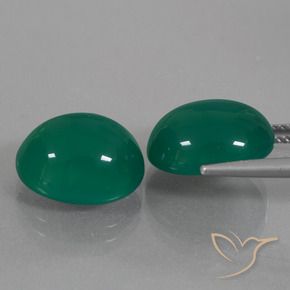 Shop natural 13.31ct ミディアムグリーン 瑪瑙 gems, 楕円形, from インド at GemSelect. In stock, global shipping!