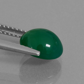 2.12カラットの天然フォレストグリーンアゲート（8.4×7.7 mm・オーバルカット）