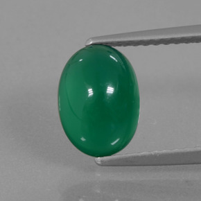 1.98カラットの天然黄色がかった緑アゲート（9.2×6.7 mm・オーバルカット）