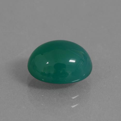 2.91カラットの天然ミディアムグリーンアゲート（9.6×8.1 mm・オーバルカット）