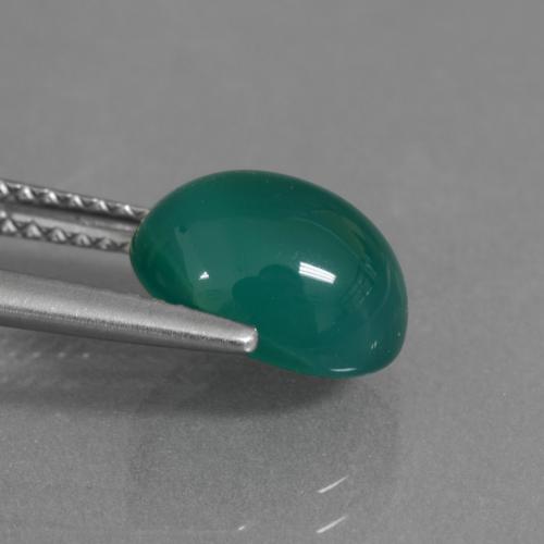 2.91カラットの天然ミディアムグリーンアゲート（9.6×8.1 mm・オーバルカット）