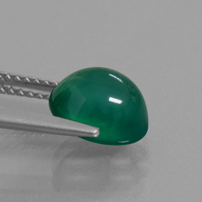 2.50カラットの天然フォレストグリーン瑪瑙、オーバルカット、半透明