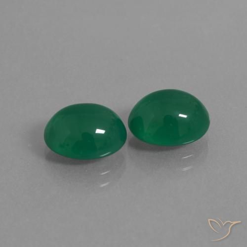 5.83カラットの天然ミディアムグリーンアゲート（10×8.2 mm・オーバルカット）