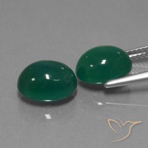 Shop natural 6.79ct ミディアムグリーン 瑪瑙 gems, 楕円形, from インド at GemSelect. In stock, global shipping!