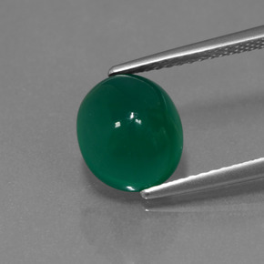 2.81カラットの天然ミディアムダークグリーンアゲート（9.7×8.2 mm・オーバルカット）