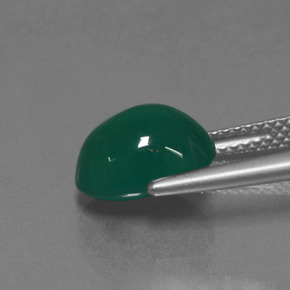 3.31カラットの天然ミディアムグリーンアゲート（10.3×7.9 mm・オーバルカット）